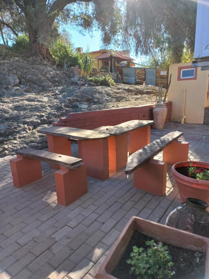 Larochelle Guesthouse Keetmanshoop Exteriör bild